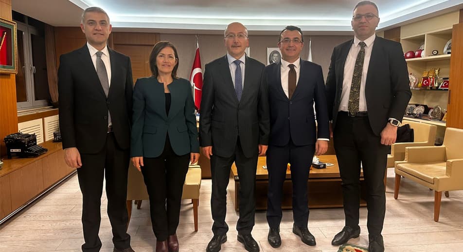 <h1><strong>HUD Başkanı Sn. Birgül DİKMEN ve Yönetim Kurulu Üyelerinin ziyaretleri</strong></h1>